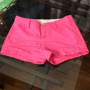 Hot pink Lilly Pulitzer shorts size 6